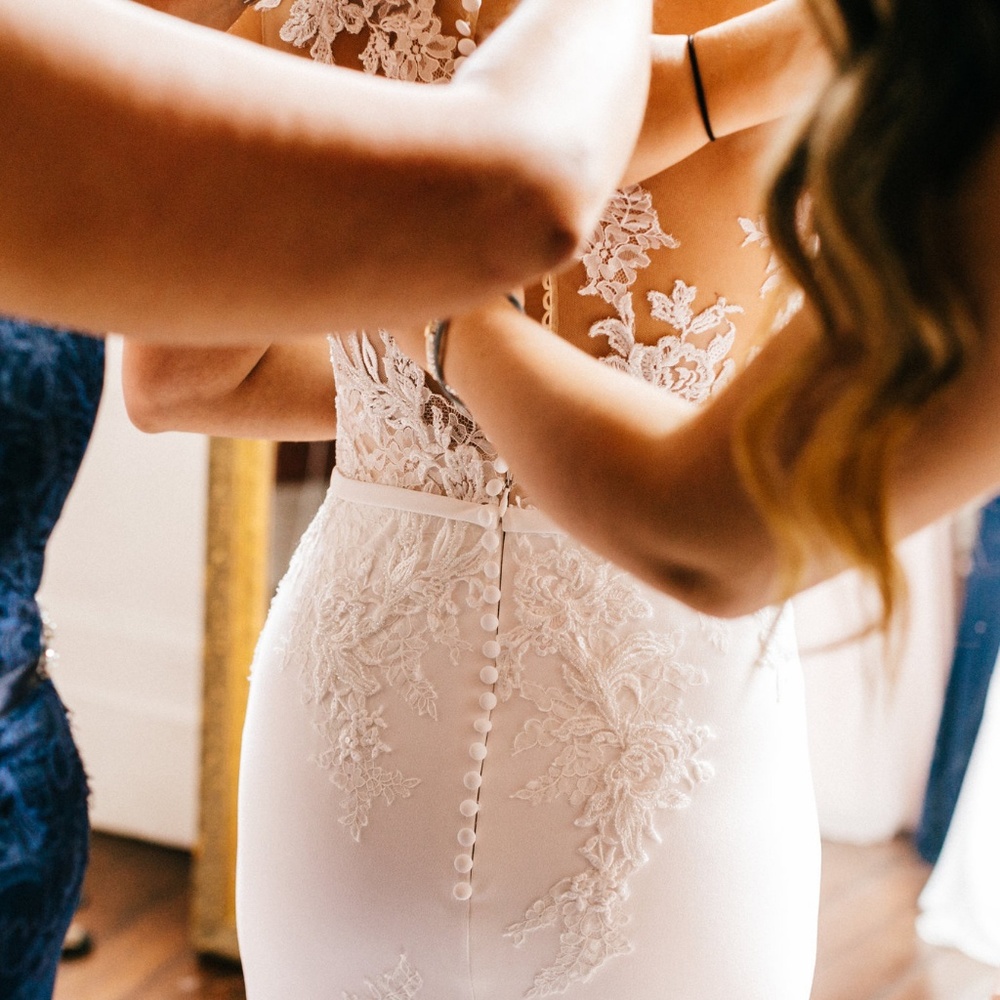 Pronovias Wedding dress - Picture 4 of 8